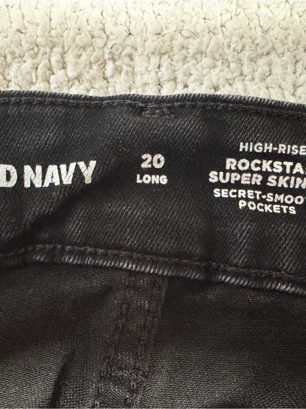 Old Navy Black High-Rise Rockstar Super Skinny Jeans